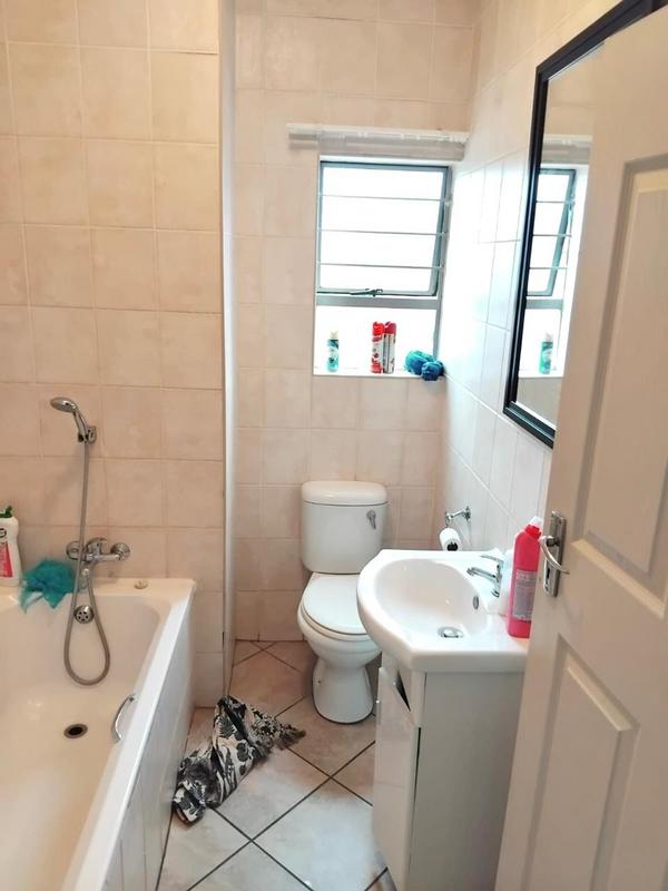 To Let 3 Bedroom Property for Rent in Dassie Rand North West